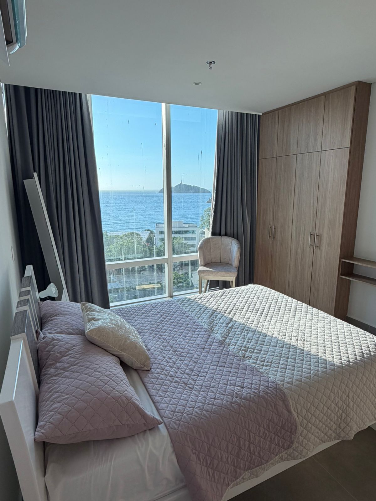 Aparta Suite frente al mar 