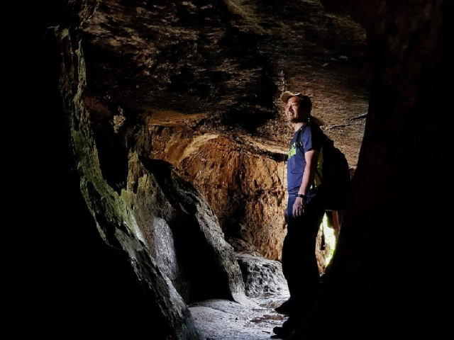 Plan de 3 días y 2 noches: Pozos Naturales, Cerro Azul y Rio de los Colores