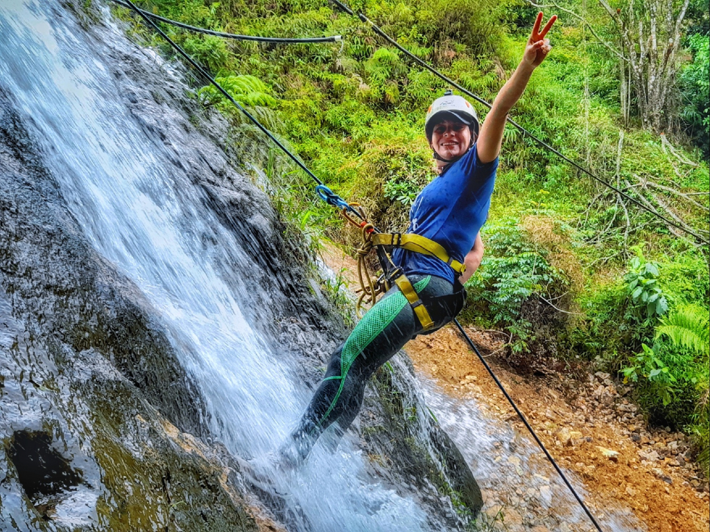 canyoning Cascada Pomorrosos (descenso de cascadas)