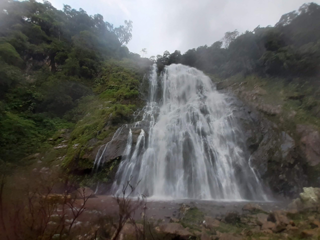 SENDERISMO CASCADA CAÑO UNÓN. PASADÍA.