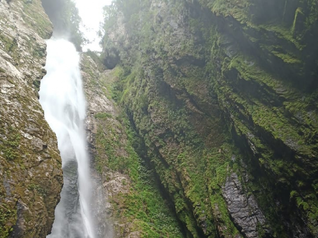 Cascada el Mohán