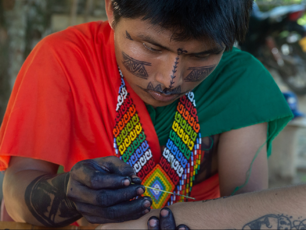 Aprende del pueblo EMBERA KATÍO la herencia de la montaña  Tierralta - Córdoba