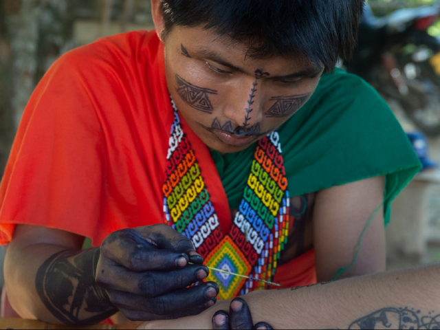 Aprende del pueblo EMBERA KATÍO la herencia de la montaña  Tierralta - Córdoba